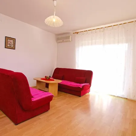 Apartment Fuer 4 Personen Ca 42 Qm In Fazana-surida, Istrien Istrische Riviera *